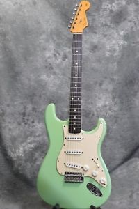 Fender American Vintage 62 Stratocaster Thin Lacquer Surf Green/456