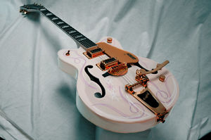 GRETSCH G5422TDCG Awesome Pinstripe Custom Gretsch Finish