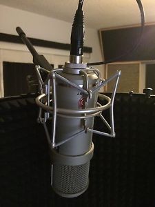 Lauten Audio Atlantis condenser microphone