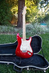 1989 Fender Stratocaster Plus American USA Frost Red