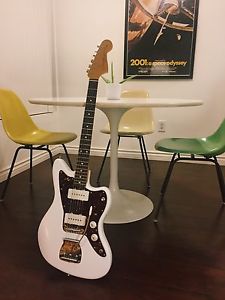 Fender and Warmoth Jazzmaster Partscaster Seymour Duncan Staytrem Hardshell Case