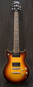 YAMAHA SG-600 guitar w/gigbag/456