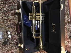 Bach Professional Stradivarius Bf Trumpet 37 Model 18037