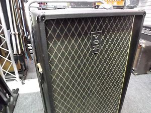 Vox V-1042 Essex Bass W/ Cover used [MA 493