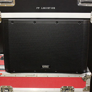 QSC KLA12 Powered Line Array Loudspeaker KLA-12 Active Speaker System MINT