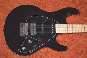 MUSIC MAN SILHOUETTE HSS *FINE USA QUALITY*VINTAGE+MODERN TONE*UVP=3040€* DEAL