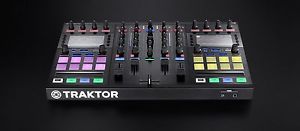 Native Instruments Traktor Kontrol S5 **FREE SHIPPING**