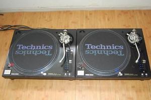 2X Pair Technics SL-1200 M5G's with Original Slipmats Excellent L@@@@K!!!!