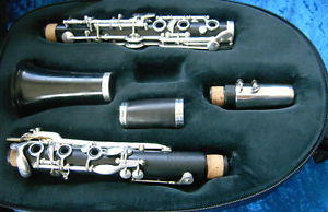 B-Klarinette "F.A.Uebel 636" deutsches System  generalüberholt