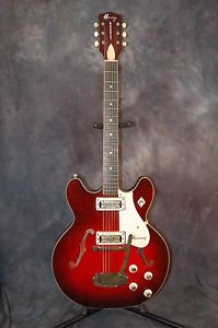 Vintage RARe 1970 Harmony Rocket DeArmond Pickups Whammy Softshell Case