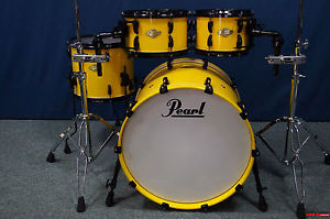 Pearl MMP Masters Premium Maple Set in ''Canary Yellow Sparkle'' - 22,10,12,14"