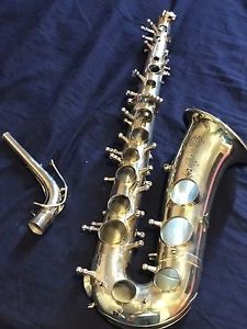 Saxophone Alto Henry Selmer