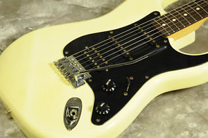 Fender Japan Stratocaster ST456 Vintage White Regular Condition With Soft Case