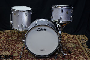 New Ludwig Classic Maple 3pc drum set/Silver Sparkle