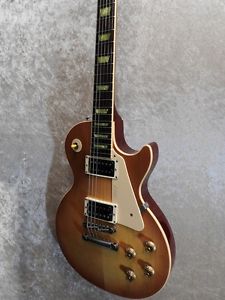 Gibson 1960 Les Paul Classic 2006 Honeyburst E-Guitar with Original Hard Case