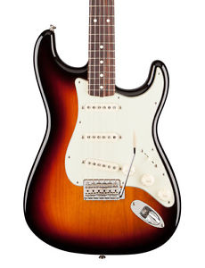 Fender Classic Series 60s Stratocaster Lacquer, 3 Couleurs Sunburst, RW (NEUF)