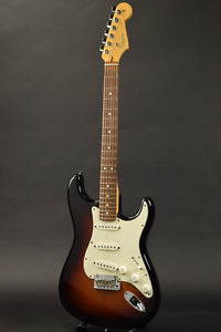 Fender USA American Standard Stratocaster 3-Color Sunburst 2011 Electric guitar