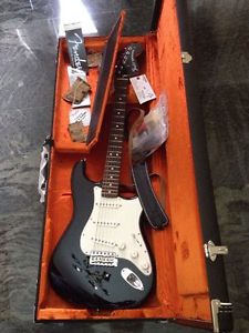 Fender American Vintage 70 70's Limited FSR NOS Matched Headstock Stratocaster
