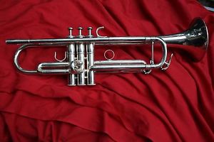 1999 Yamaha 8335 ML Bore Bb trumpet - Xeno