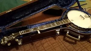 Ibanez  5-String Banjo With Resonator Lifetime Warranty Card Excellent Cond,