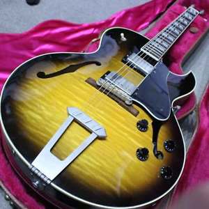 Gibson ES-175 2001 Vintage Sunburst Full Acoustic Type E-Guitar Free Shipping