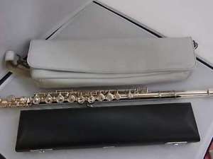 YAMAHA YFL211PS4 Flute Rare Blue Gray Good Condition with Case from JAPAN