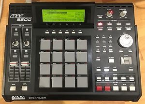 AKAI MPC2500 Sampler 128MB RAM, 80GB HD loaded with 20GB of samples