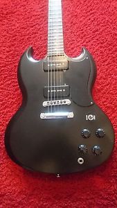 Gibson SG Special 60’s Tribute with Worn Ebony finish