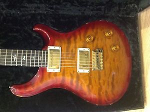PRS Custom 22, Artist Package, Quilt Maple Top,Cherry Sunburst,Tremolo,Hardcase