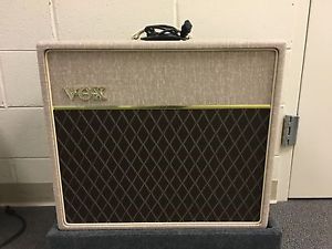 Vox AC15HW1X Hand-Wired 15W 1x12 Tube Guitar Combo 2015 white