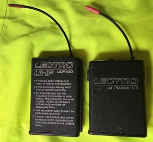 LECTROSONICS UCR-100 RECEIVER AND LM-100 TRANSMITTER WIRELESS MICROPHONE PACKAGE