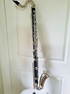 Selmer Step-Up Model 1430LP Bass Clarinet $2600.00