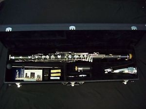 BEAUTIFUL! LEBLANC 7168 BASS CLARINET + LEBLANC MOUTHPIECE + CASE + MANY EXTRAS!