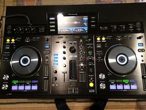 Pioneer XDJ-RX Digital DJ Controller and Odyssey Flight Case