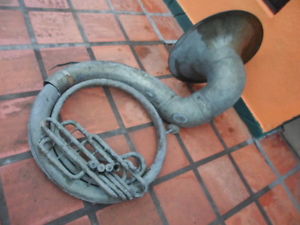 1880 - 1900´s sousaphone Elkhart Indiana USA,to restore.serial num.247.369