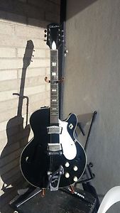 Vintage Silvertone 1446 "Chris Isaak" electric guitar - NO RESERVE