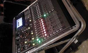 Behringer x32 producer digital console & road case - used 1 time!