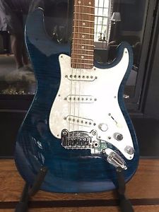 G&L S-500 USA 2008 Transparent Blue, Excellent+, with Original Case