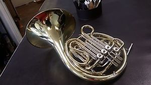 Holton H378 double french horn with case - LOOK!