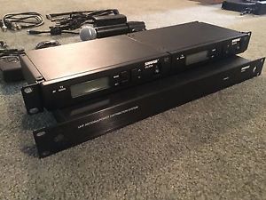 2x Shure ulxs wireless mic with extras