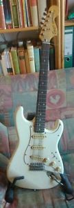 Squier Stratocaster made in Japan 1985 - 1986