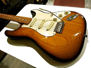 Vanzandt STV-R1 Ash/Maple 2TS Stratocaster, 1995, Very Good Condition, GIG BAG