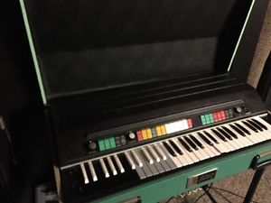 Gibson G101 Organ  1966 Very Nice Sounds Amazing.