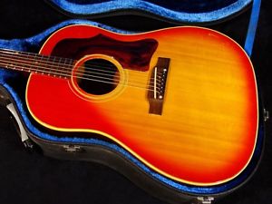 Gibson 1967 J-45 Cherry Sunburst Free shipping From JAPAN