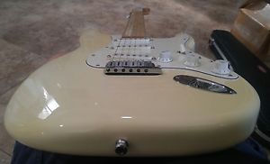 RARE...EARLY...E3...1987 Fender American Standard Stratocaster Strat... USA