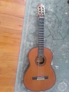 YAMAHA G-255Sii CLASSICAL GUITAR