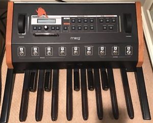 Moog Taurus 3 Synth Key Board  Pedal