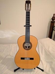 ALVAREZ MC1000 MASTERWORKS ALL WOOD CLASSICAL GUITAR MADE IN JAPAN PERFECT COND