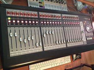 Tascam US-2400 Control Surface