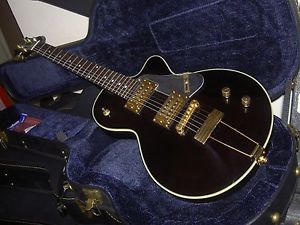Peerless Jezebel NAMM 2017 Midnight Blue, chambered body, humbuckers w/case.